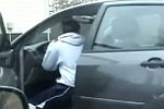 Streich mit einer Auto-Hupe