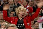 Junger Liverpool-Fan sticht sich ins Auge