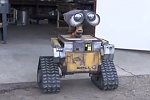 Ein echter Wall-E Roboter