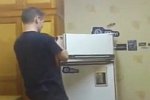 Sprengung eines Kühlschranks