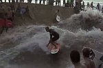 Surfen an einer Flussmündung