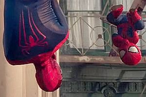 Spider-Man und Baby-Spider-Man