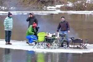 Spaß auf einer Eisscholle