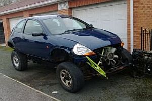 Ford Ka als Monstertruck