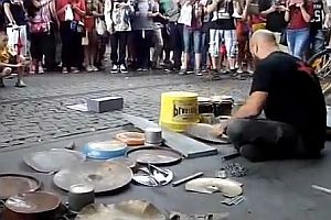 Street Techno Drummer