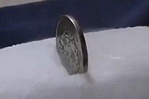 Münze in Trockeneis