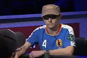 Pokerspieler denkt er hätte gewonnen