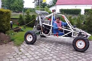 Buggy gegen Busch