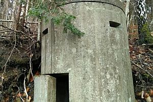 Betonbunker aus dem 2. Weltkrieg