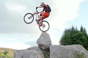 Danny MacAskill - Wee Day Out