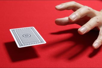 Poker Dealer Stop Motion