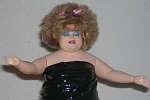 Barbie mit ungewöhnlicher Figur